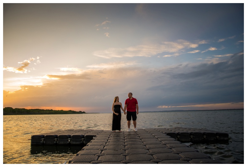 Gull Lake Maternity Photos