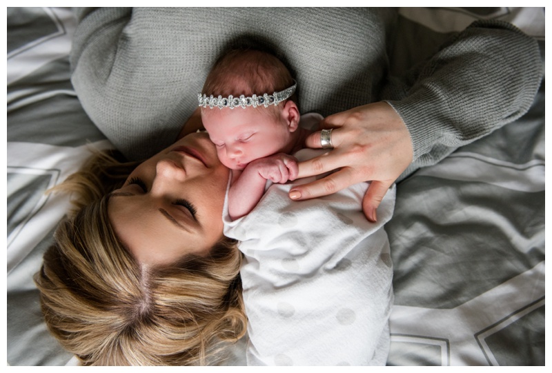 Newborn Photographer Calgary 