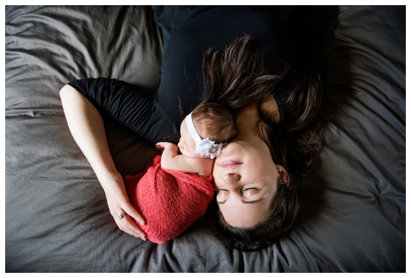 Lifestyle Newborn Photographer Calgary 