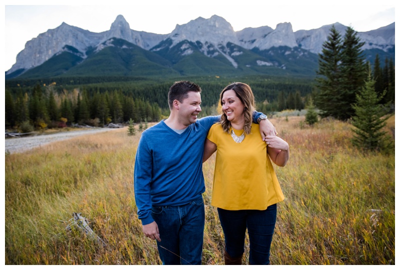 Engagement Photographer Canmore