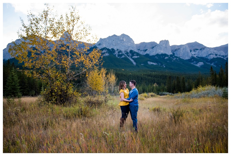 Autumn Mountain Engagement Photos