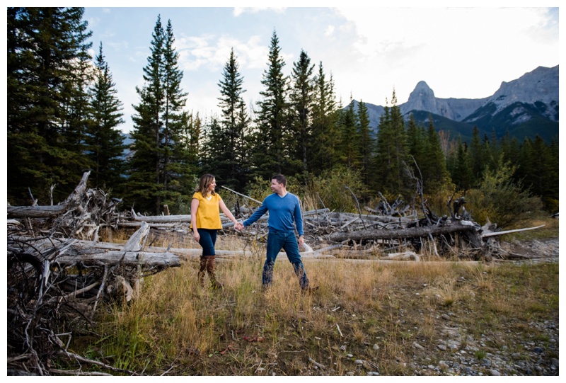 Canmore Engagement Photographer