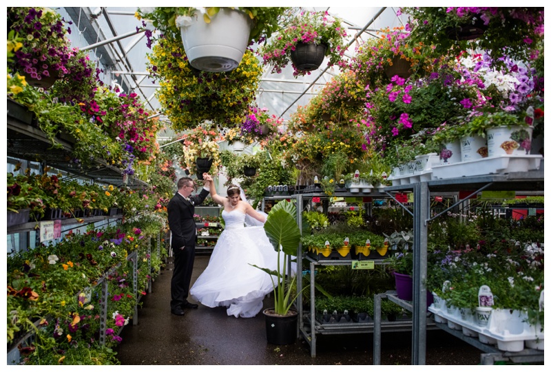 How To Plan For A Rainy Day Wedding 