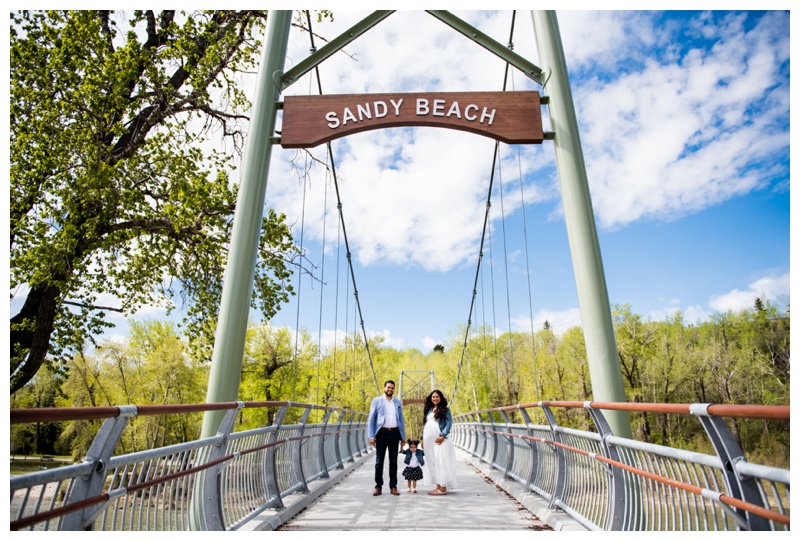 Calgary Sandy Beach Maternity Photography