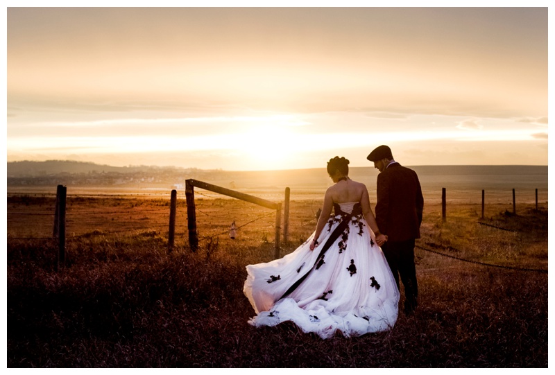 Calgary Wedding Photographer - Airdrie Alberta