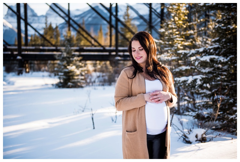 Calgary Maternity Photographer