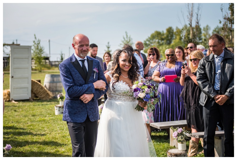 Barn Wedding Ceremony - Willow Lane Barn