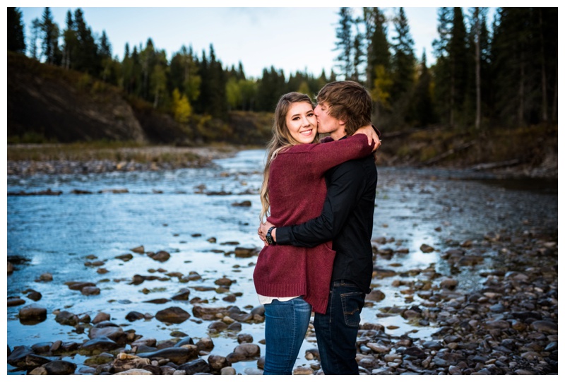 Calgary Autumn Engagement Photos