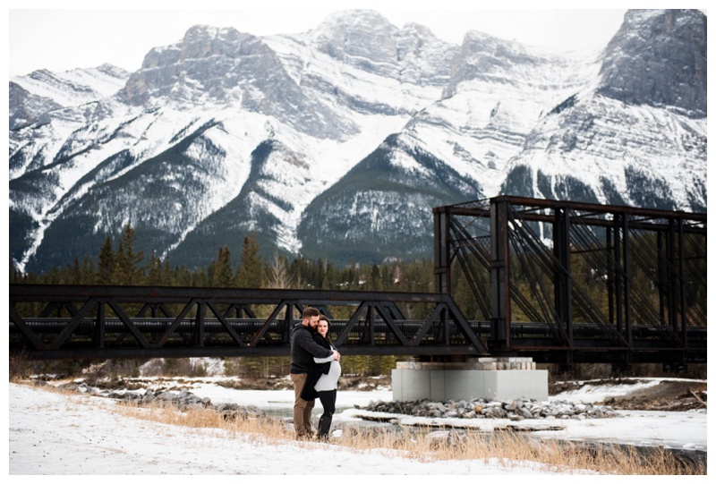 Canmore Rocky Mountain Maternity Session