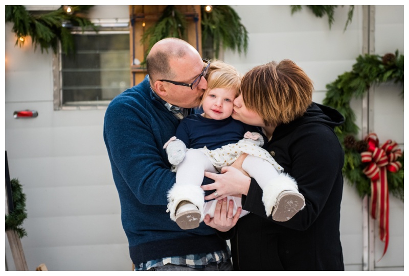 Christmas Themed Mini Sessions Calgary