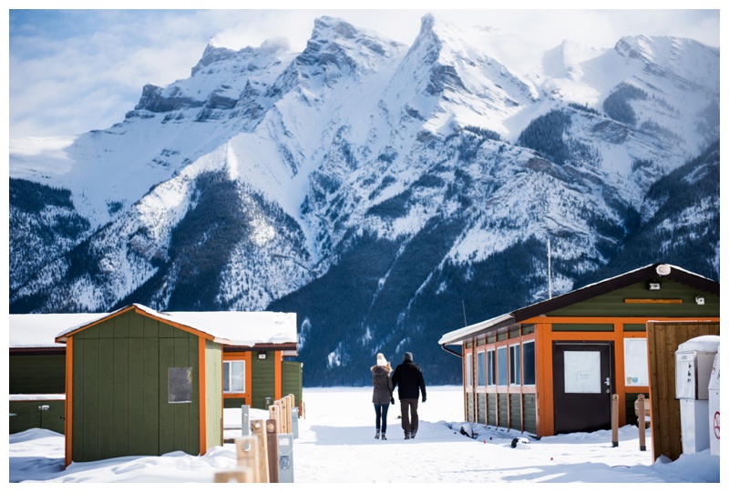 Lake Minniwanka Banff Couple Session