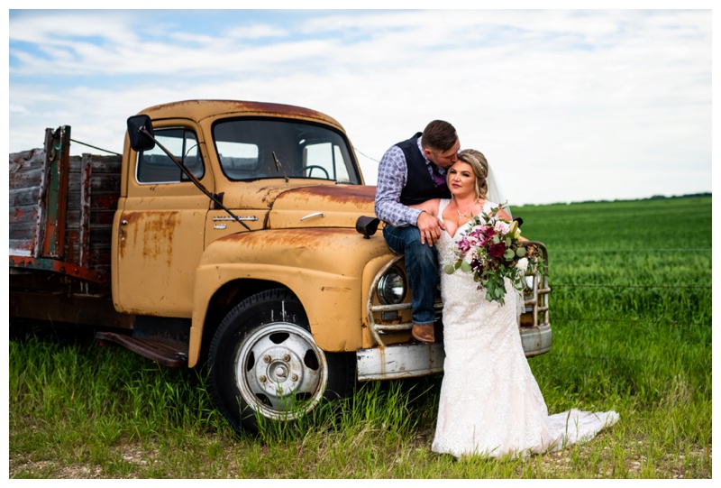 Alberta Barn Wedding Ceremony- Olds Alberta Willow Lane Barn