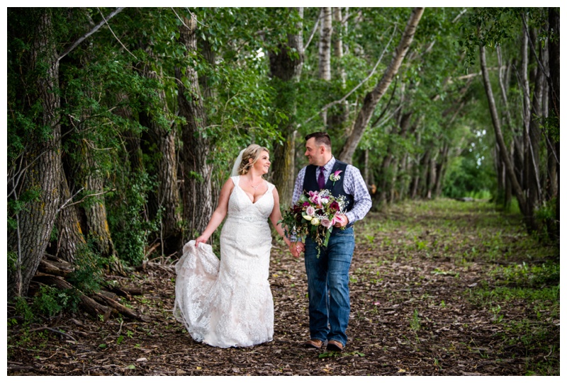 Alberta Barn Wedding Ceremony- Willow Lane Barn Olds Alberta