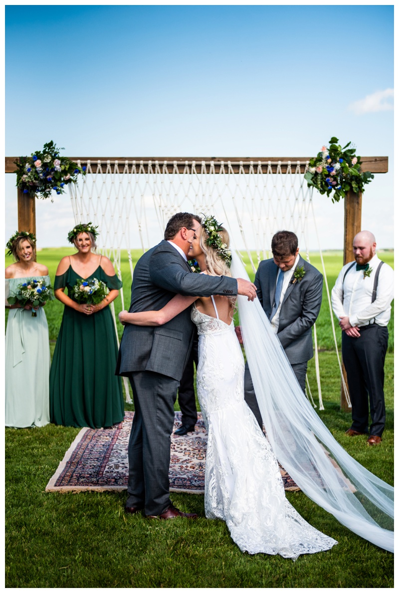 Olds Alberta Wedding Photographers - Willow Lane Barn