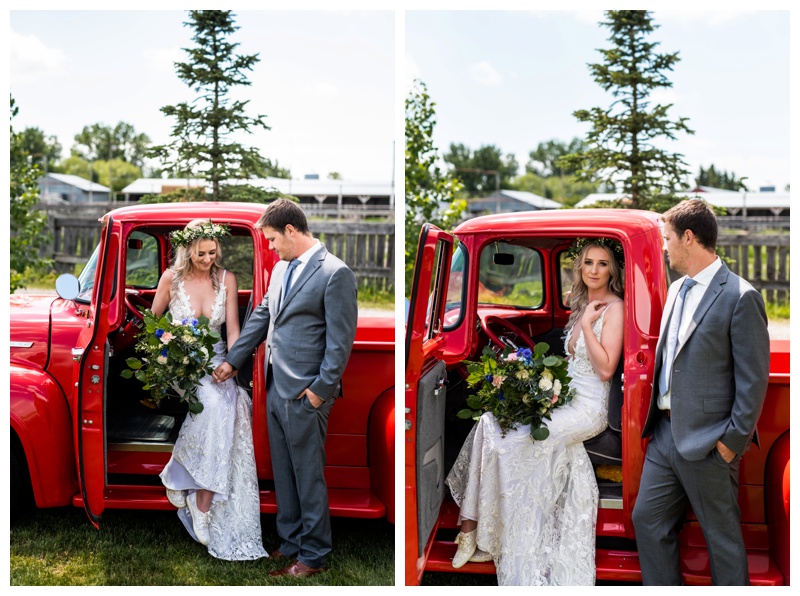 Olds Alberta Willow Lane Barn Wedding Photographers