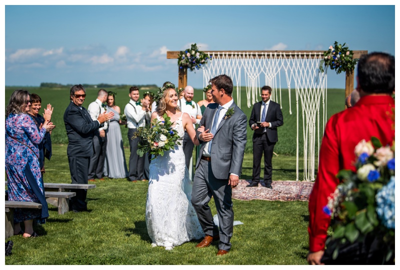 Willow Lane Barn - Olds Alberta Wedding Photo