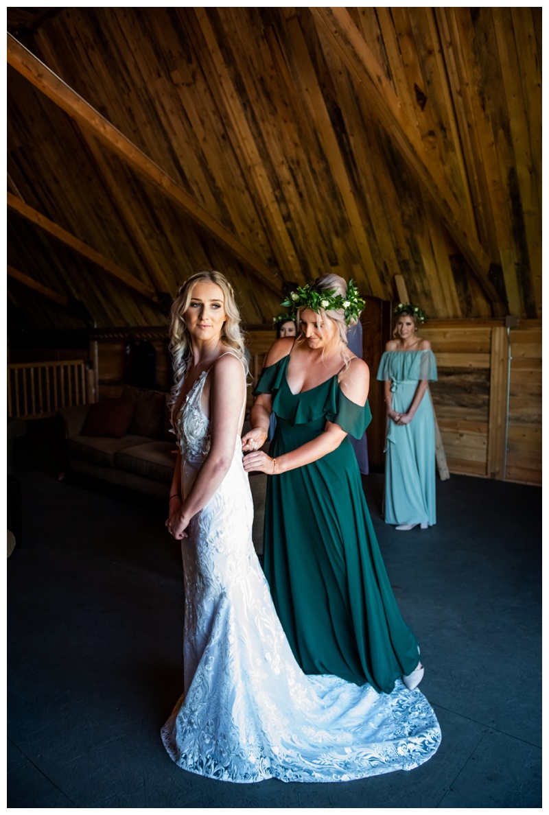 Willow Lane Barn Wedding Photographers