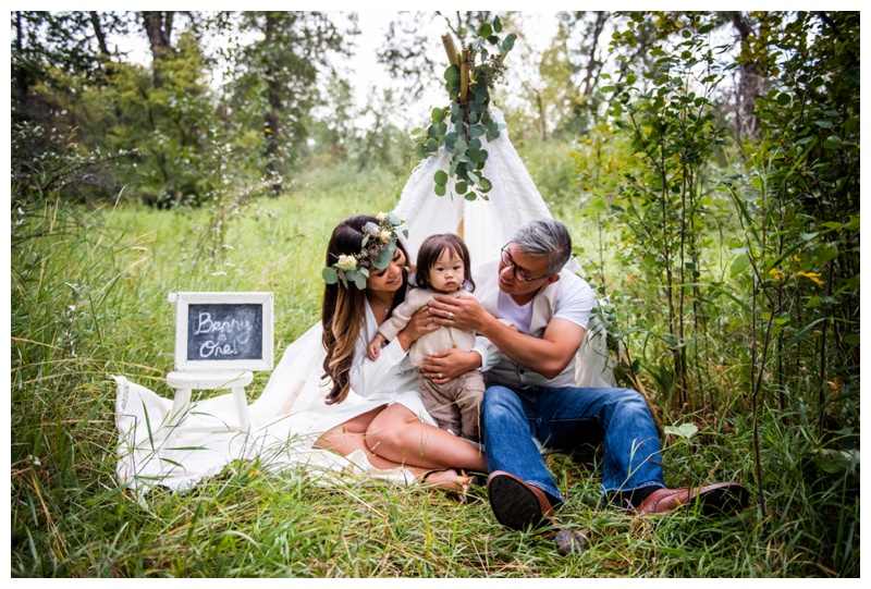 Calgary Pearce Estate Park First Birthday Cake Smash Photographer