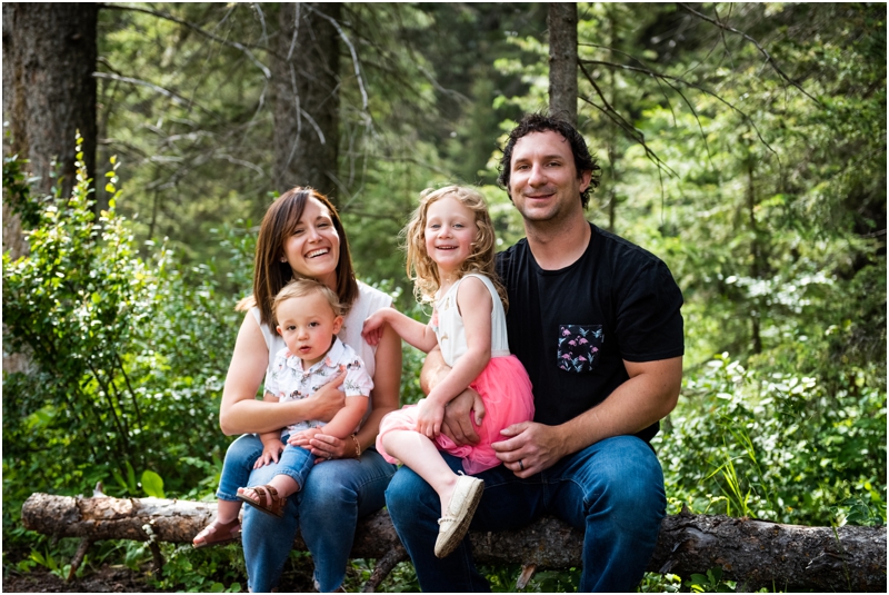 Calgary Alberta Summer Family Photographers - Shannon Terrace Fish Creek Park