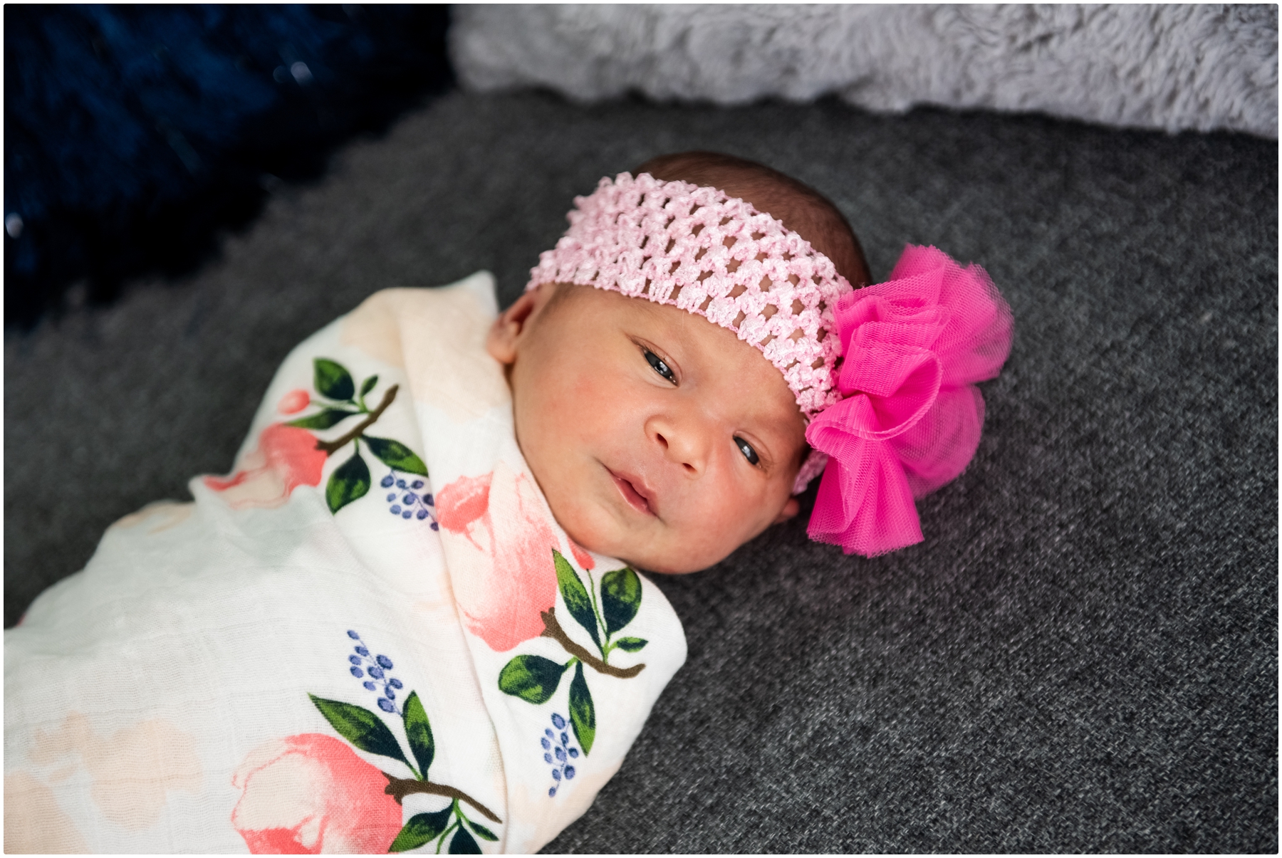 Lifestyle Newborn Photos Calgary