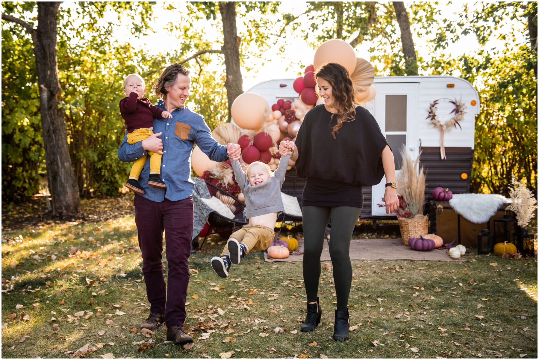 Autumn Happy Camper Photo Session Calgary - Fall Mini Session Photos