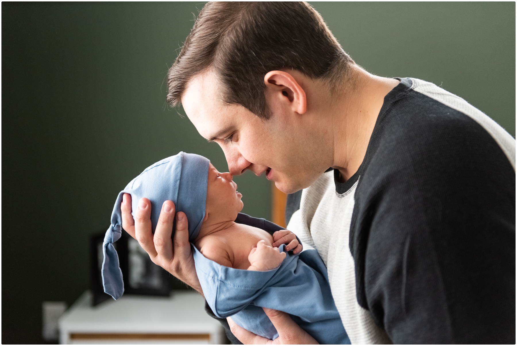 Chestermere Newborn Photo Session