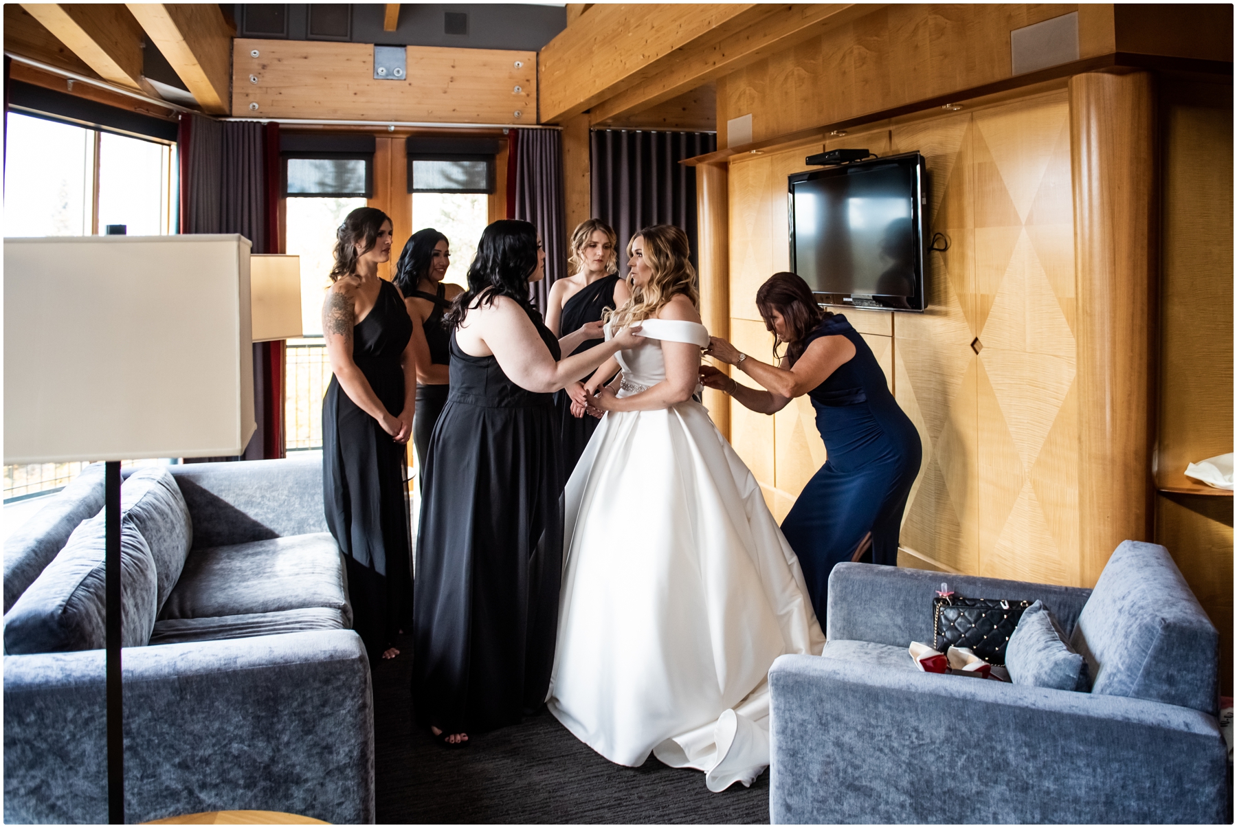 Azuridge Wedding Day - Bridal Getting Ready