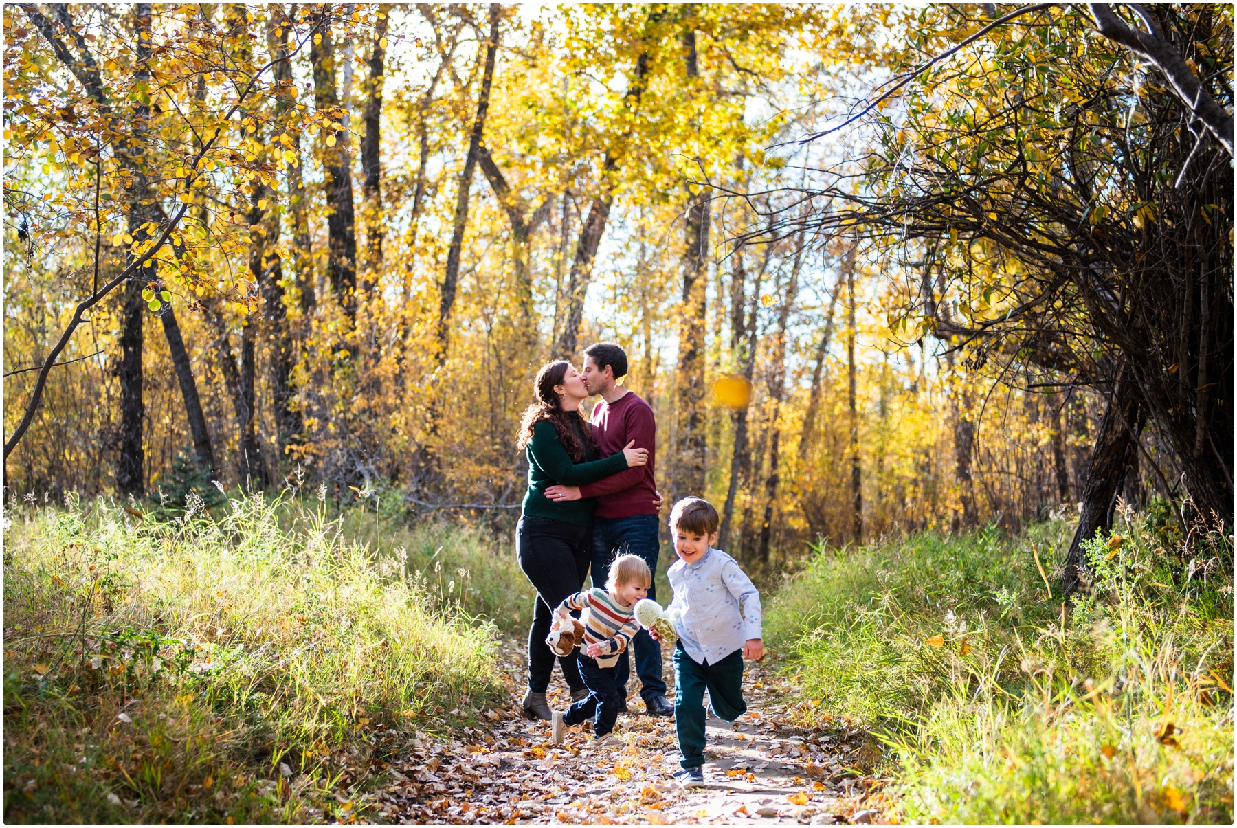 Calgary Carburn Park Fall Family Photography