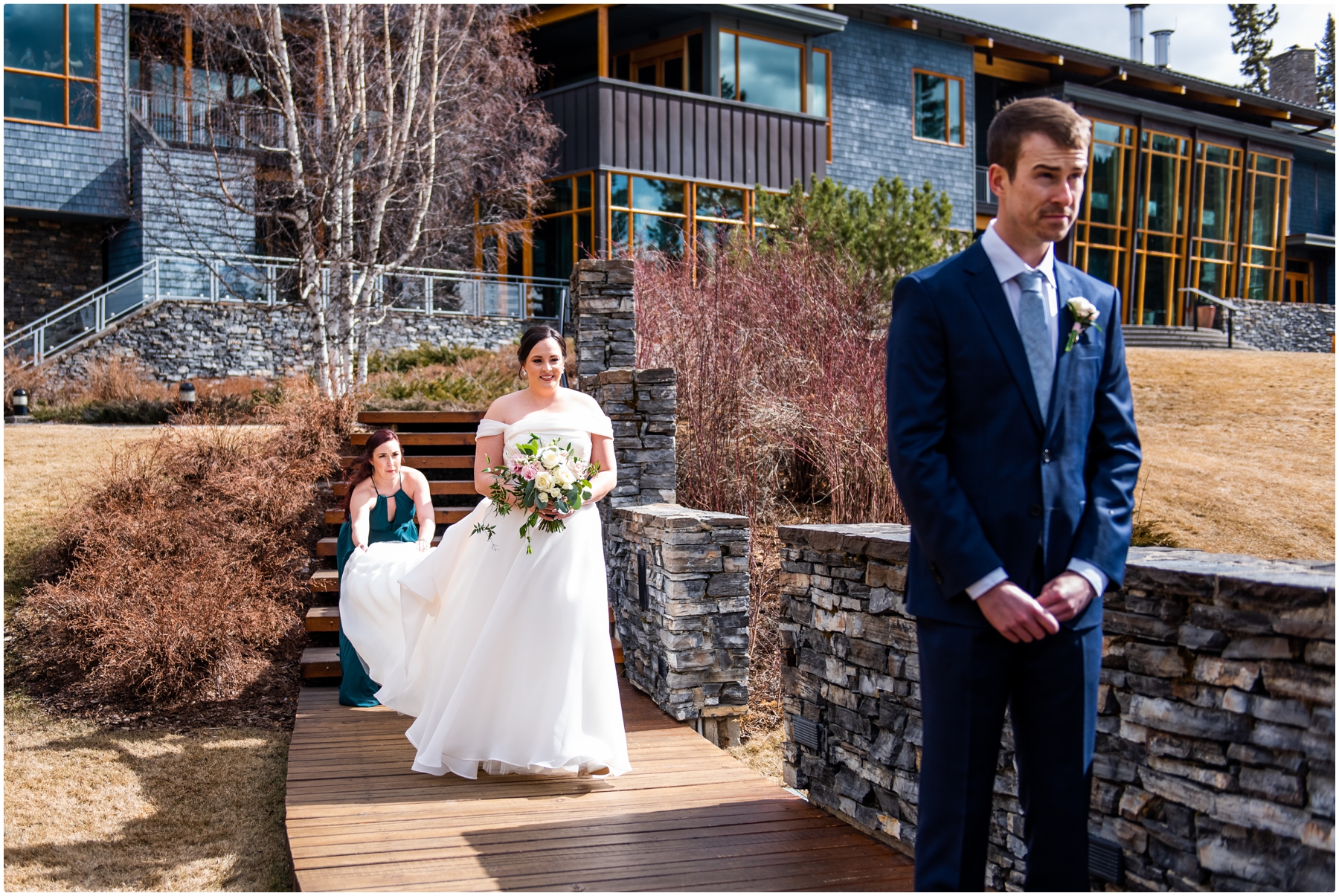 Azuridge Estate Hotel Wedding - First Look
