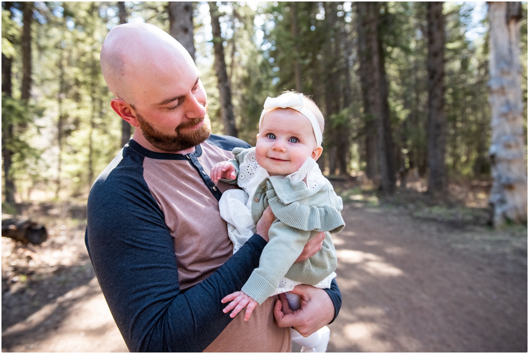 Calgary Family Photographer - Shannon Terrace Calgary