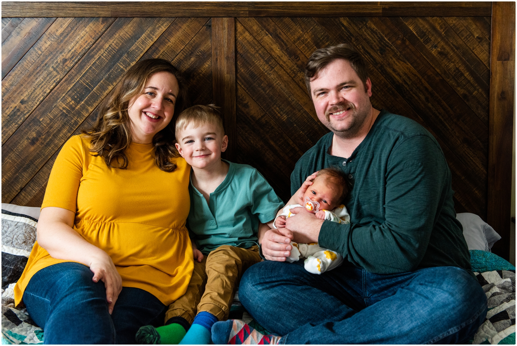 Calgary Family Lifestyle In Home Newborn Session