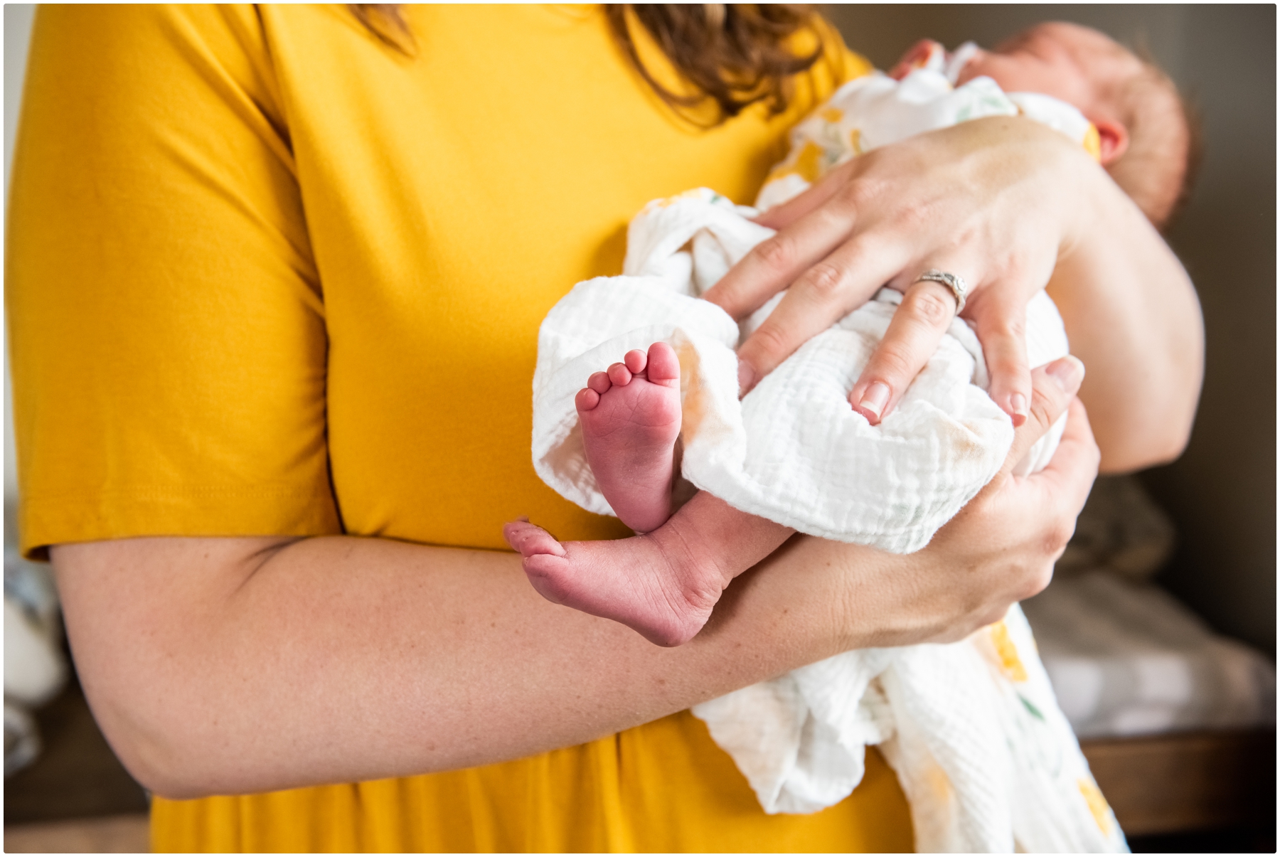 Calgary Newborn Photographer