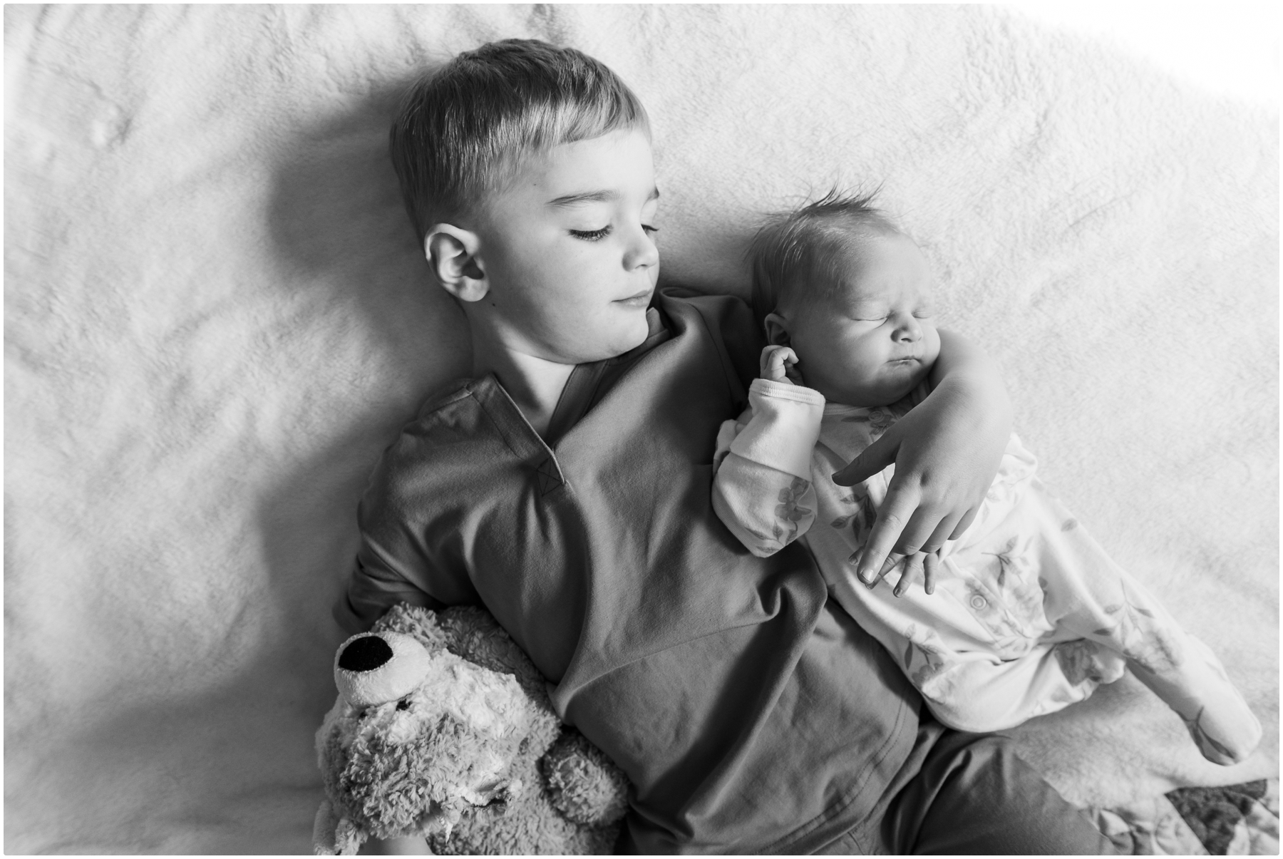 Calgary Sibling In Home Newborn Session