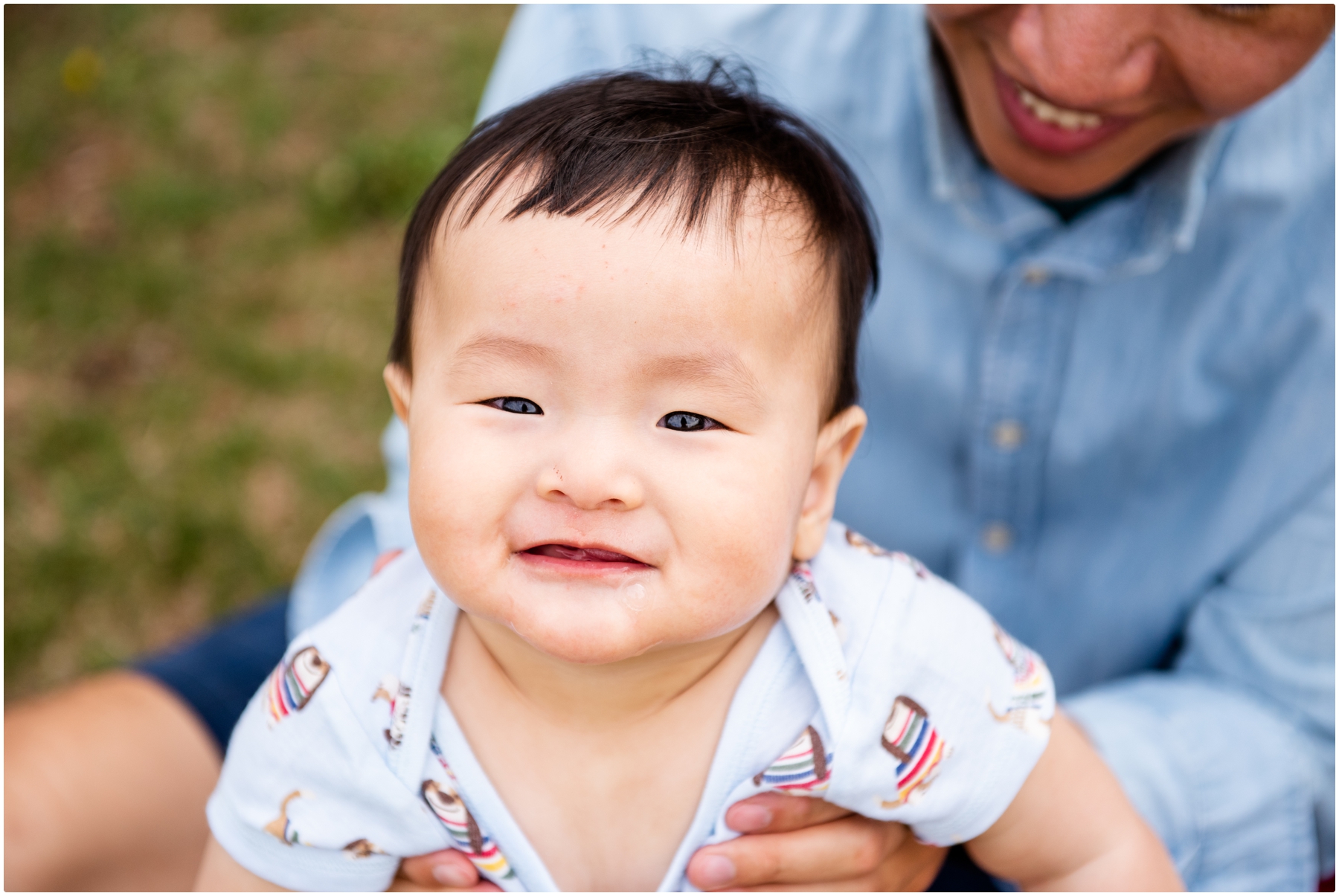 Calgary Downtown Family Photographer
