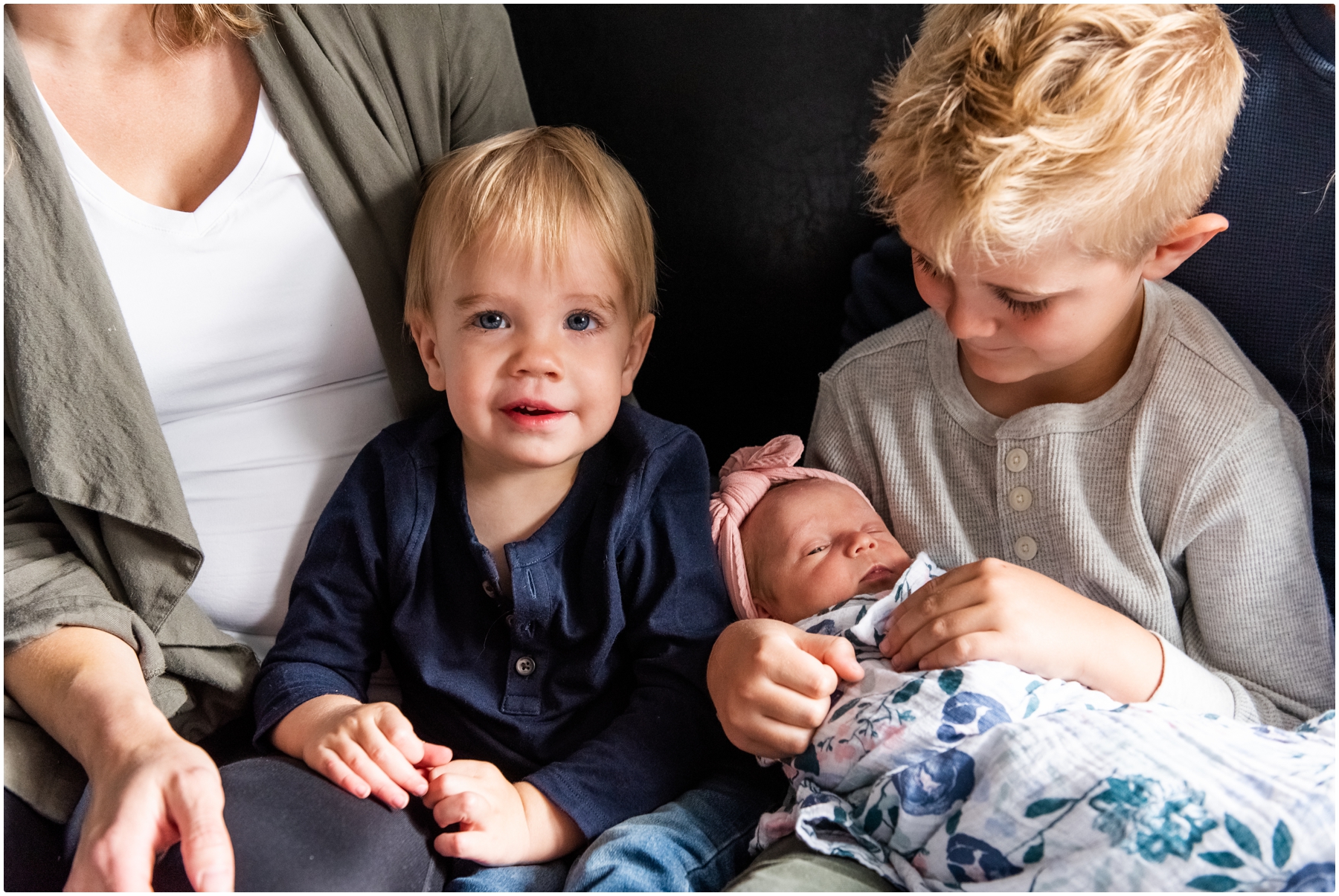 Calgary Family Newborn Photographers