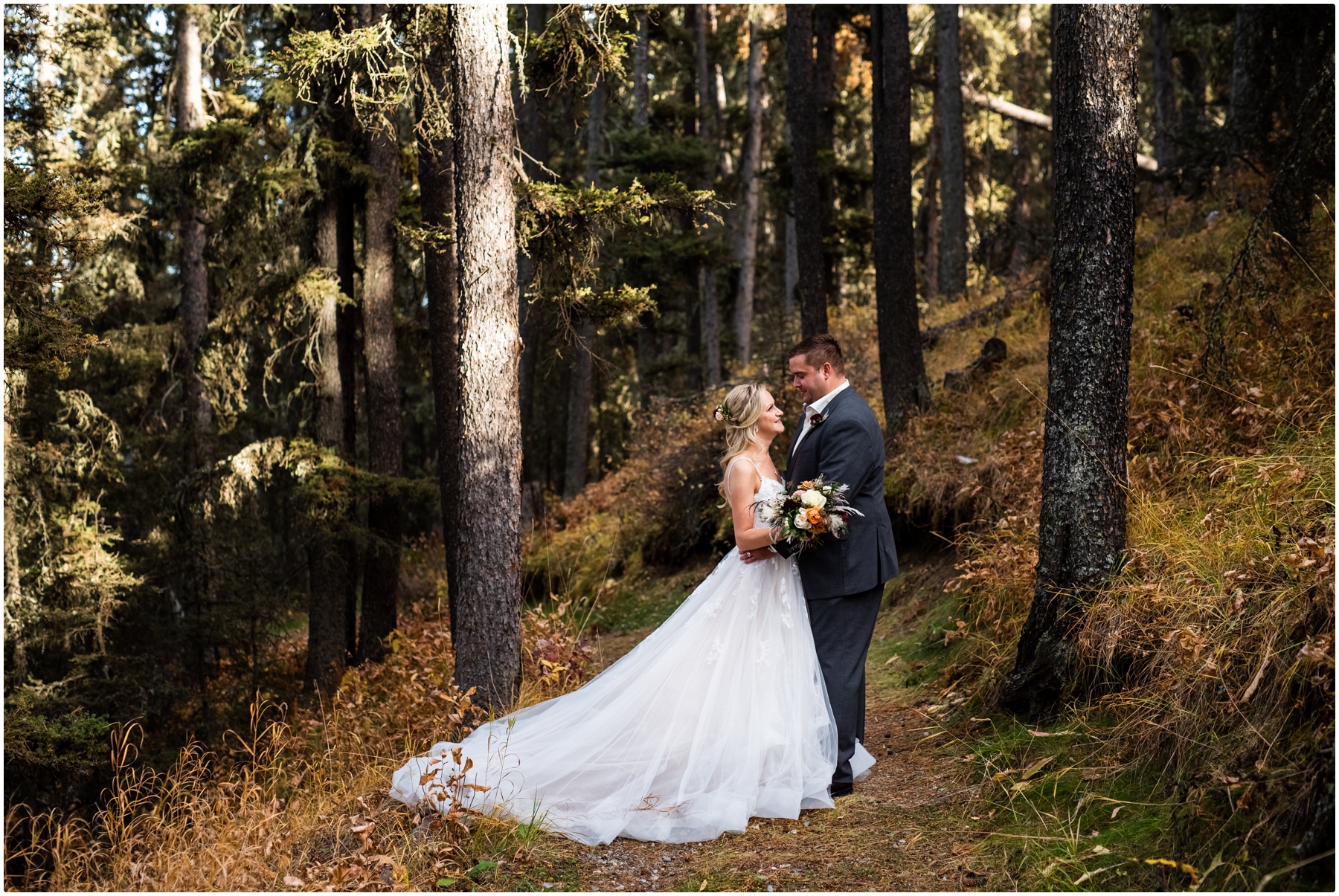 Calgary Wedding Photographers - Azuridge Estate Hotel Wedding