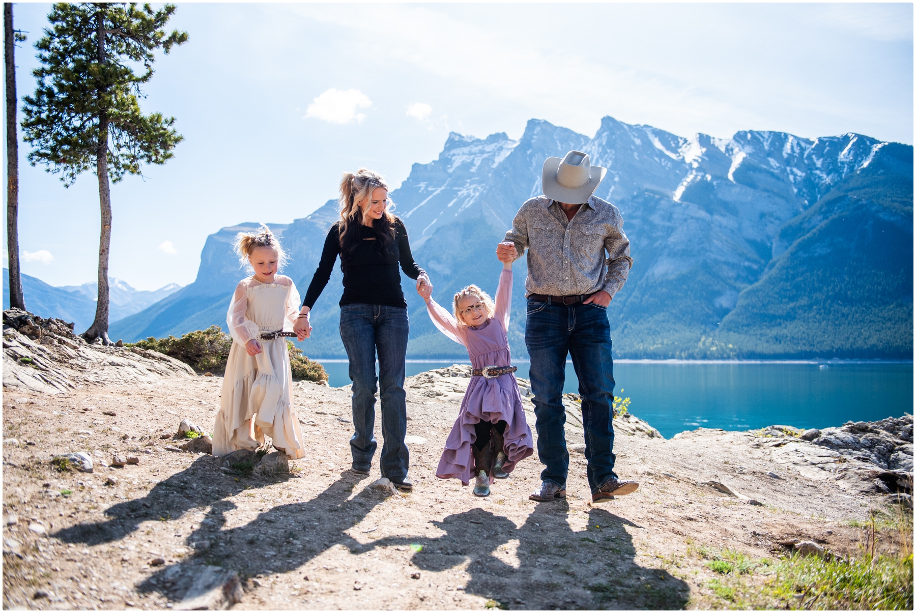 Banff Lake Minniwanka Spring Family Photo Session