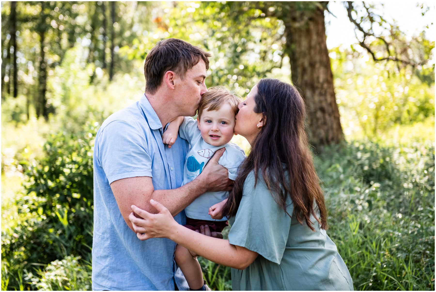Calgary FishCreek Park Extended Family Photos
