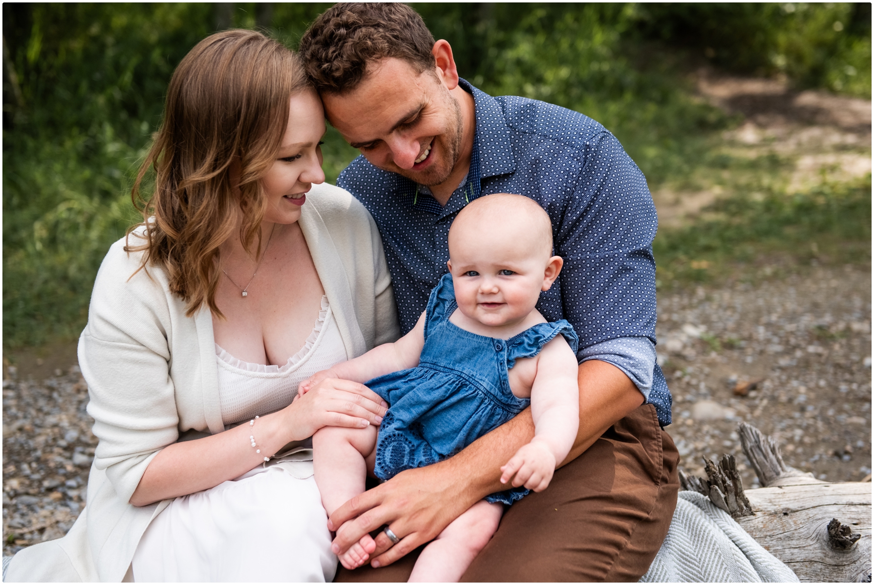 Calgary Fishcreek Park Family Photographer