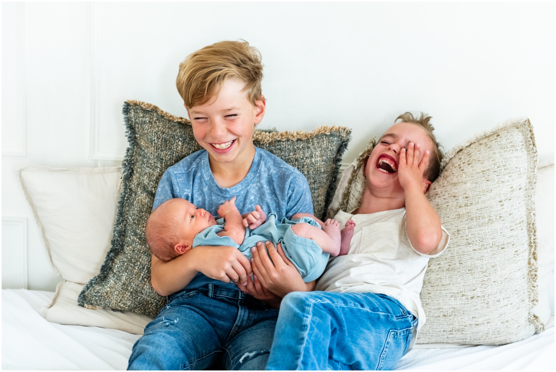 Calgary Sibling Newborn Photographer