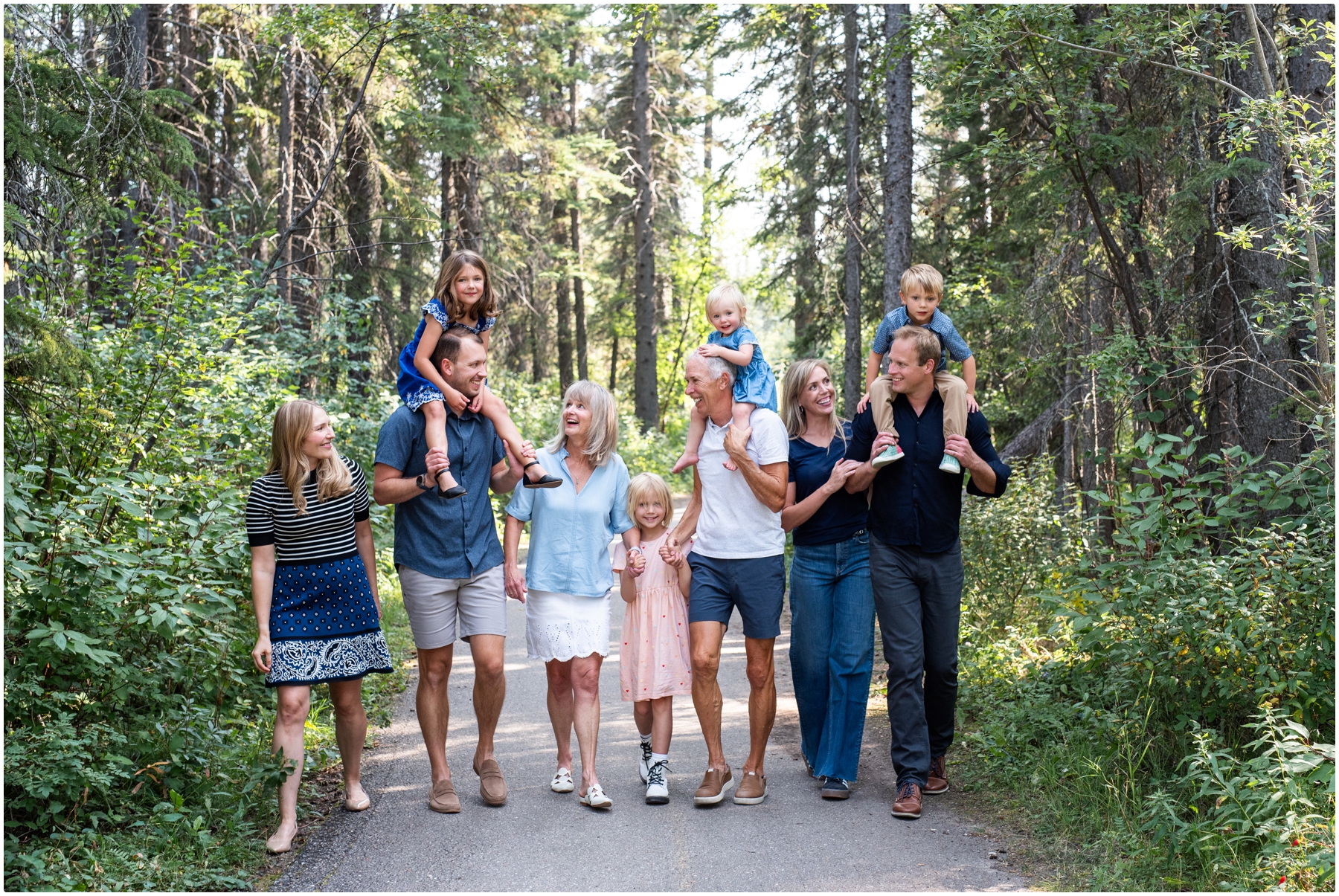 Griffith Woods extended Family Photo Session Calgary